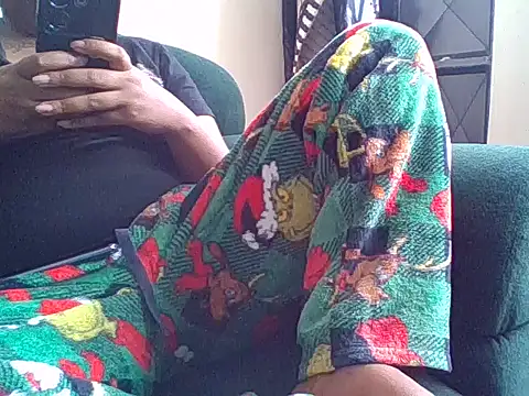 NATASHA LUCKY online show from 04.05.26