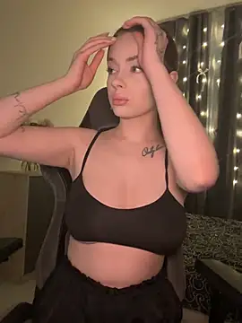  MayShy  online show from 12.18.24