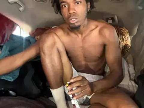 SlimeCrownzOut5 online show from 01.13.26