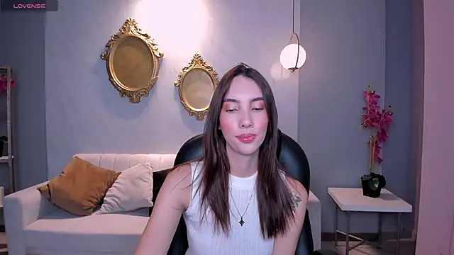 AnaisNin online show from 03.06.25