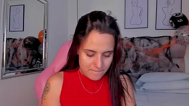 Susan-Sweet-7 online show from 10.23.25