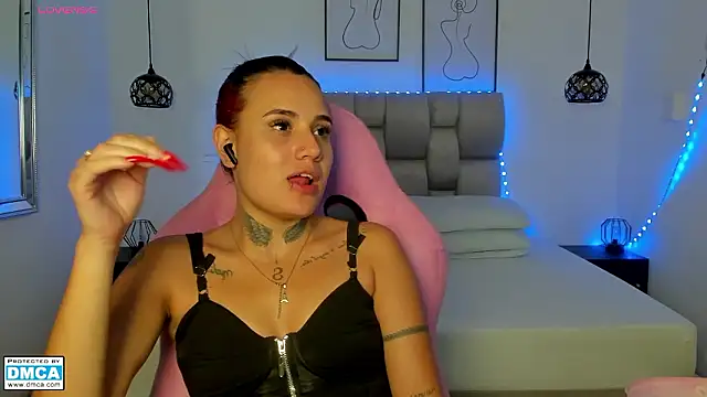 Susan-Sweet-7 online show from 01.15.26