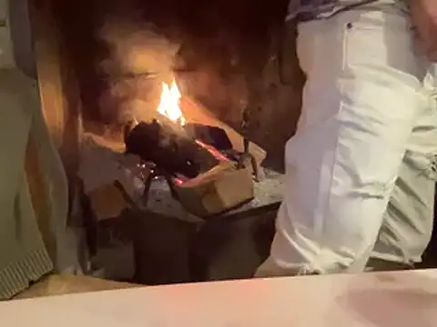 Snapshot of ExtraLotto chatting on 01.01.25 ExtraLotto online show from 01.01.25