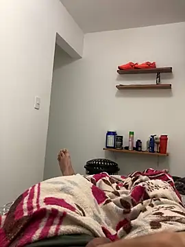 Snapshot of thfrances chatting on 11.12.25 thfrances online show from 11.12.25