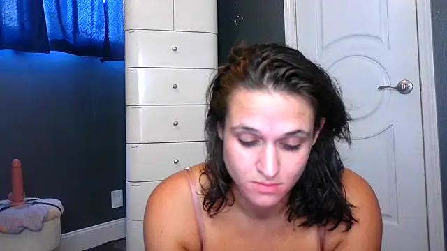 Snapshot of paytonkelly chatting on 10.13.25 paytonkelly online show from 10.13.25