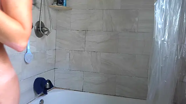 Snapshot of paytonkelly chatting on 07.22.26 paytonkelly online show from 07.22.26