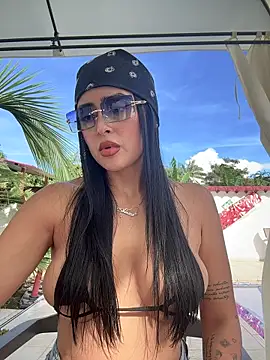 Alexandra duque online show from 10.26.25