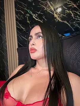 Snapshot of Alexandra_duque chatting on 04.20.26 Alexandra duque online show from 04.20.26