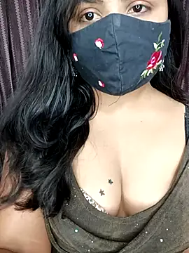 Snapshot of Tanvi-patil chatting on 03.15.26 Tanvi-patil online show from 03.15.26