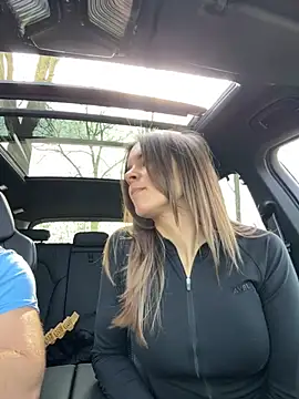 JuicyFruits93 online show from 03.09.26