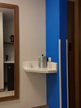 1BeautyN1Beast online show from 12.18.25