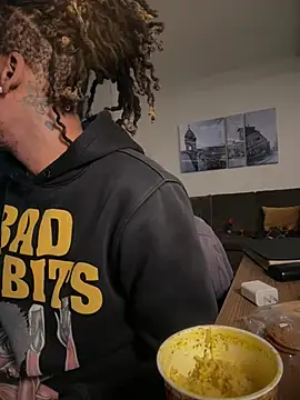 Snapshot of 1BeautyN1Beast chatting on 02.09.26 1BeautyN1Beast online show from 02.09.26