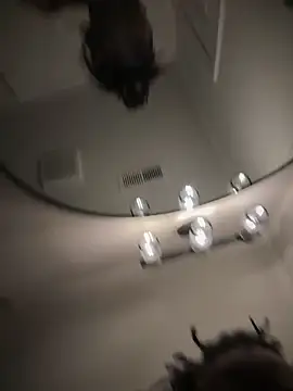 Snapshot of 1BeautyN1Beast chatting on 02.15.26 1BeautyN1Beast online show from 02.15.26