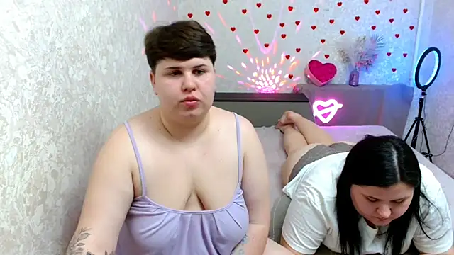 BeckyAndHellen online show from 02.23.25