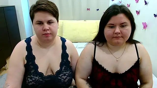 BeckyAndHellen online show from 10.03.25