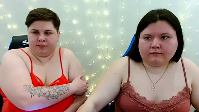 BeckyAndHellen online show from 03.10.26