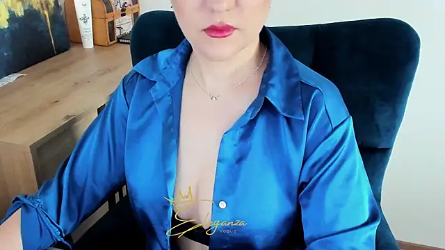 Snapshot of EnygmaVane chatting on 05.09.26 EnygmaVane online show from 05.09.26