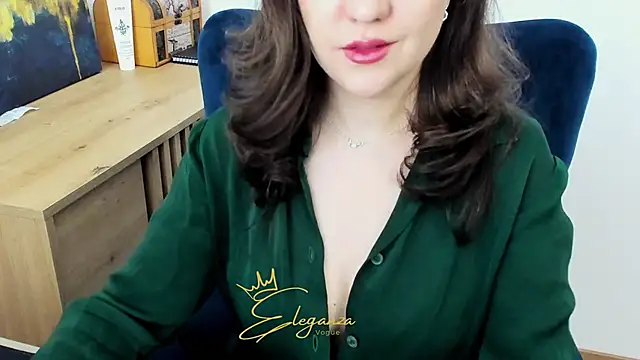 Snapshot of EnygmaVane chatting on 05.11.26 EnygmaVane online show from 05.11.26