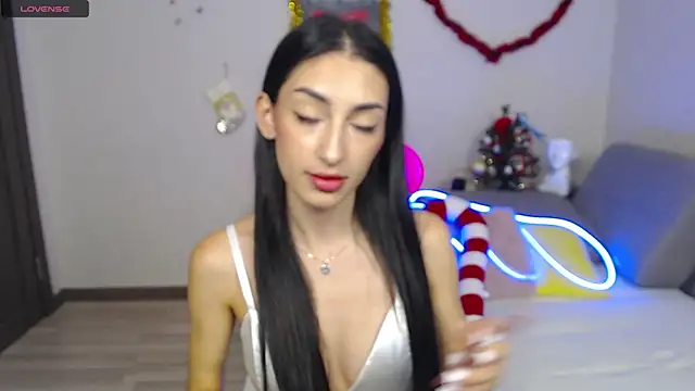 Lina Robbins online show from 01.06.25