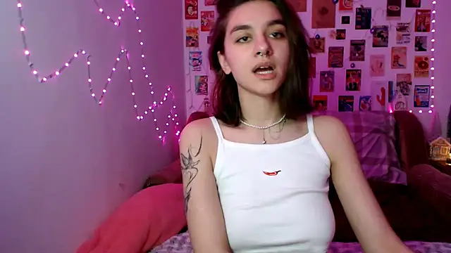 Snapshot of Celine_Dionn chatting on 01.03.25 Celine Dionn online show from 01.03.25