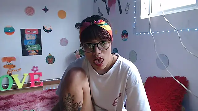 Yaumiko online show from 12.27.24