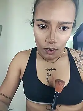 Yaumiko online show from 10.11.25