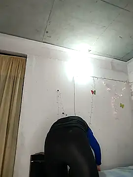 Snapshot of Yaumiko chatting on 02.04.26 Yaumiko online show from 02.04.26