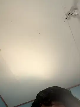 Snapshot of Alvarosexxx chatting on 09.29.25 Alvarosexxx online show from 09.29.25