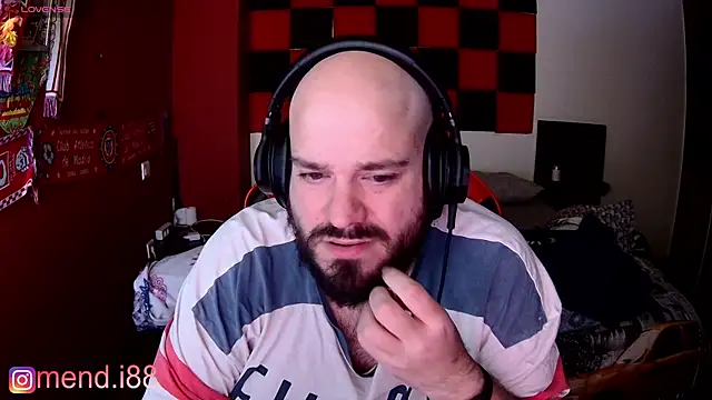 menditeta1 online show from 02.21.25