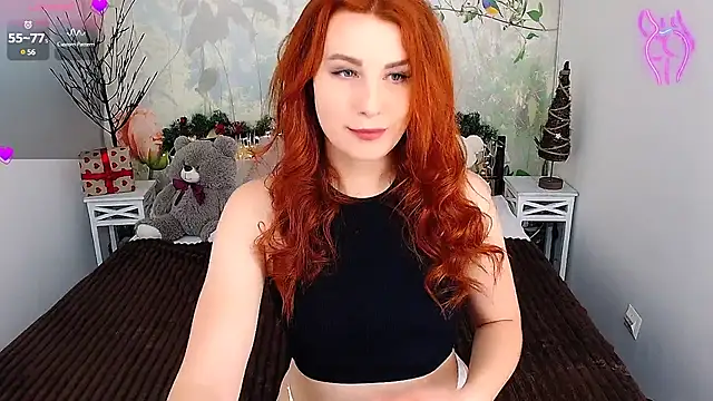 Snapshot of YrKiraXO chatting on 12.19.24 YrKiraXO online show from 12.19.24