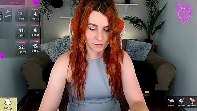 Snapshot of YrKiraXO chatting on 01.24.25 YrKiraXO online show from 01.24.25