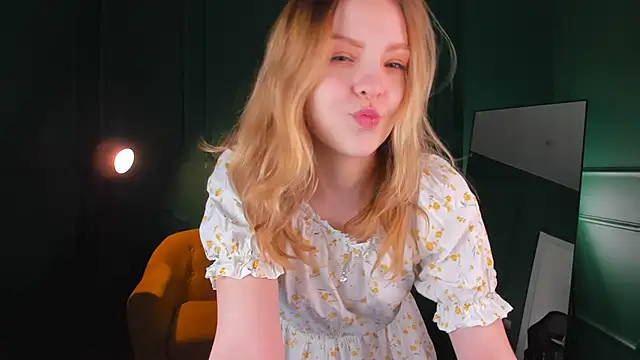 stay with alice online show from 02.15.25