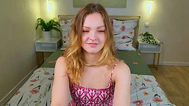 stay with alice online show from 10.20.25