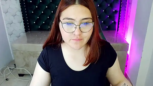Snapshot of conniejames_m chatting on 03.29.26 conniejames m online show from 03.29.26