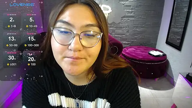 Snapshot of conniejames_m chatting on 07.06.26 conniejames m online show from 07.06.26