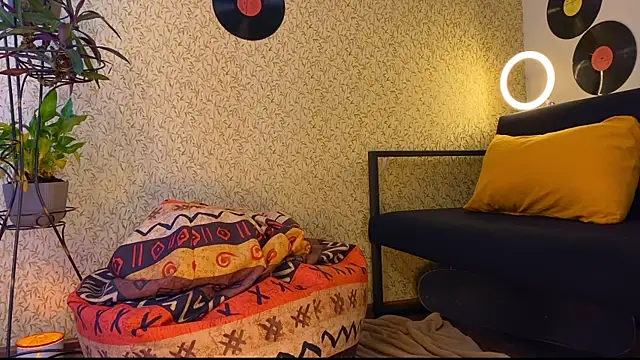 EmmyAmbros online show from 02.22.25