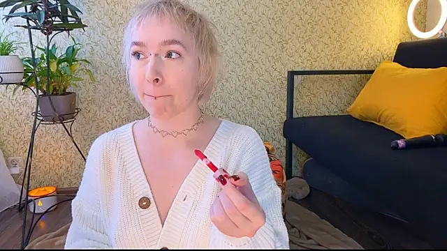 EmmyAmbros online show from 03.10.25