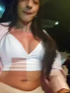 Snapshot of Brunna_Ella chatting on 12.31.24 Brunna Ella online show from 12.31.24