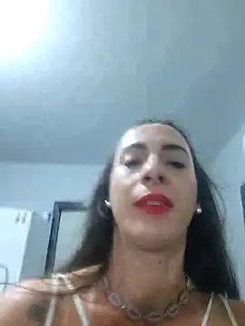 Snapshot of Brunna_Ella chatting on 11.17.25 Brunna Ella online show from 11.17.25