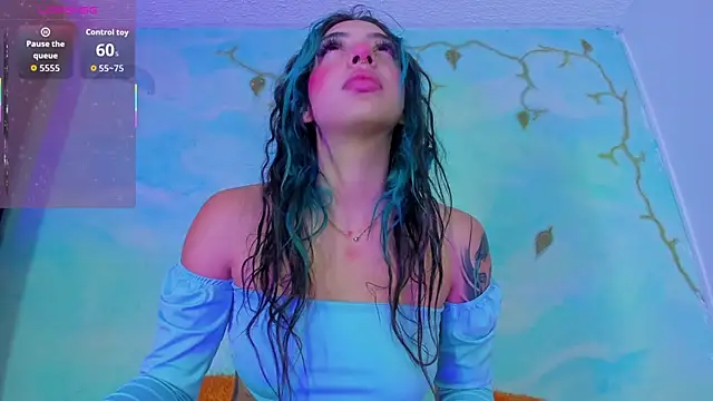 Snapshot of SaturnooStonee chatting on 11.04.25 SaturnooStonee online show from 11.04.25