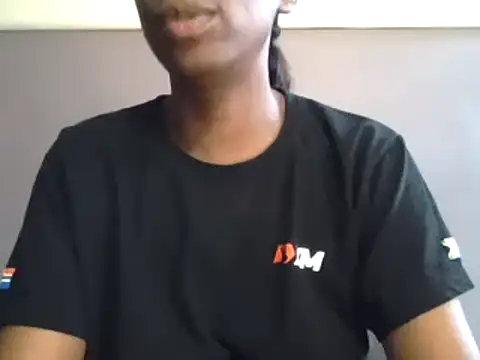 Snapshot of AfricanPrincesss2 chatting on 12.30.24 AfricanPrincesss2 online show from 12.30.24