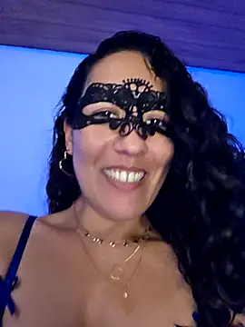 Snapshot of Sexxy-Lana chatting on 02.22.25 Sexxy-Lana online show from 02.22.25
