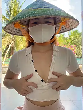 BabyThree  online show from 03.06.26