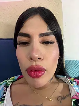 saragill323 online show from 12.17.24