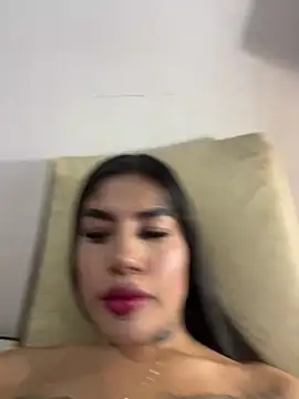 saragill323 online show from 02.22.25