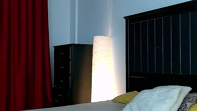 Yanira Muslim online show from 11.07.25