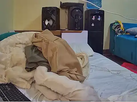 Chavvy 10 online show from 12.21.25