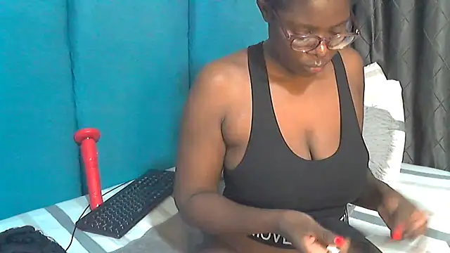 Mochabae online show from 02.25.25