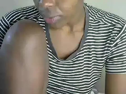 Snapshot of Princess_Tanisha chatting on 12.20.24 Princess Tanisha online show from 12.20.24