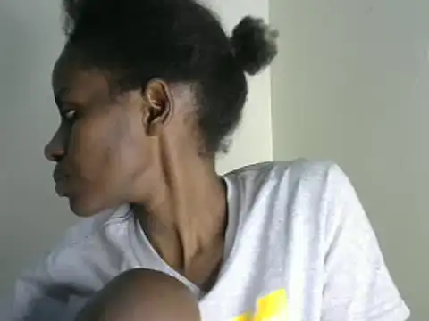 Snapshot of Princess_Tanisha chatting on 12.27.24 Princess Tanisha online show from 12.27.24